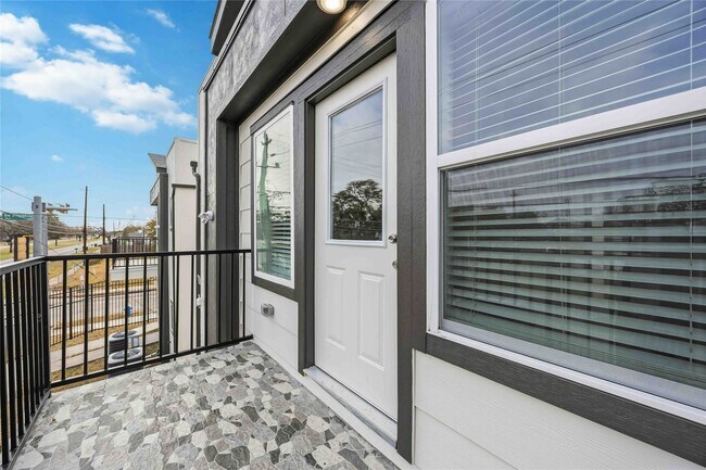 Building Photo - 7625 De Priest St