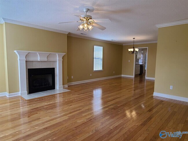 Building Photo - 5308 Frankford Dr SE