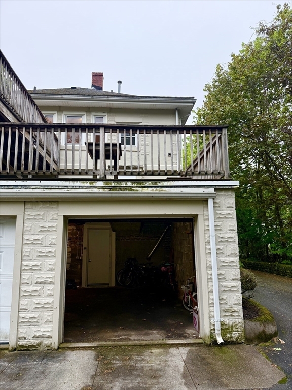 Building Photo - 8 Dunham St