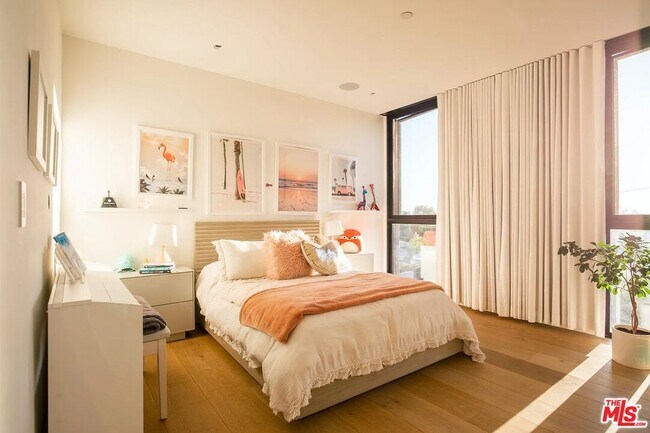 Building Photo - 3715 Wasatch Ave