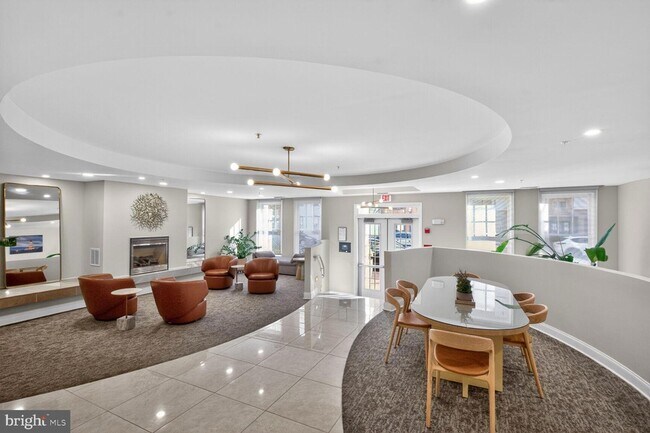 Building Photo - 1115 Cameron St