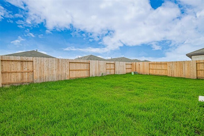 Building Photo - 6814 Lilac Vine Ln