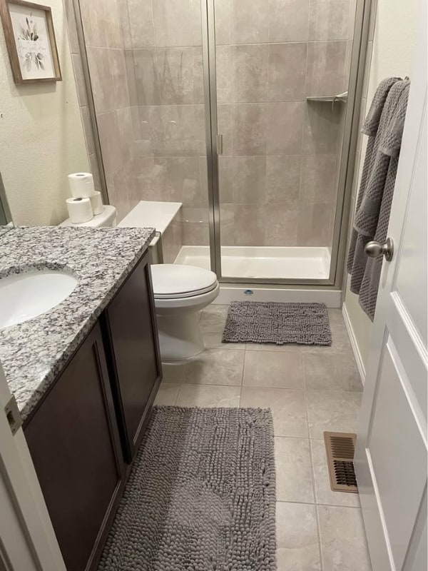 Building Photo - 2656 E 163rd Ave