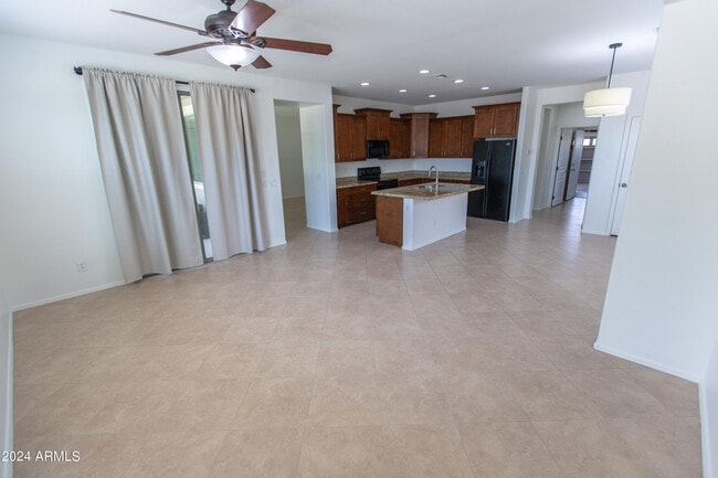 Building Photo - 21382 E Lords Ct