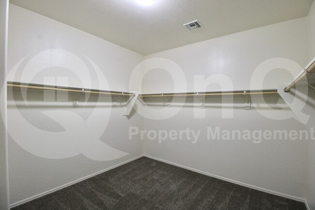 Building Photo - 15835 W Banff Ln