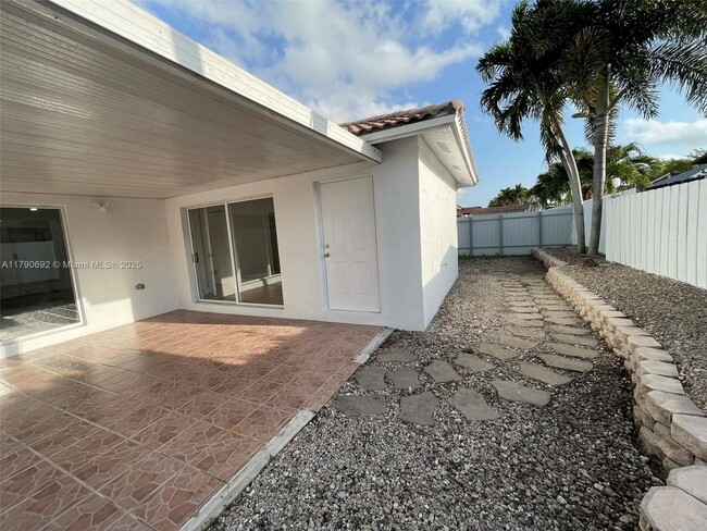 Building Photo - 18254 SW 143rd Pl