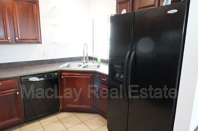 Building Photo - 10115 E Mountain View Rd