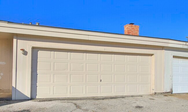 Building Photo - 5429 10th St