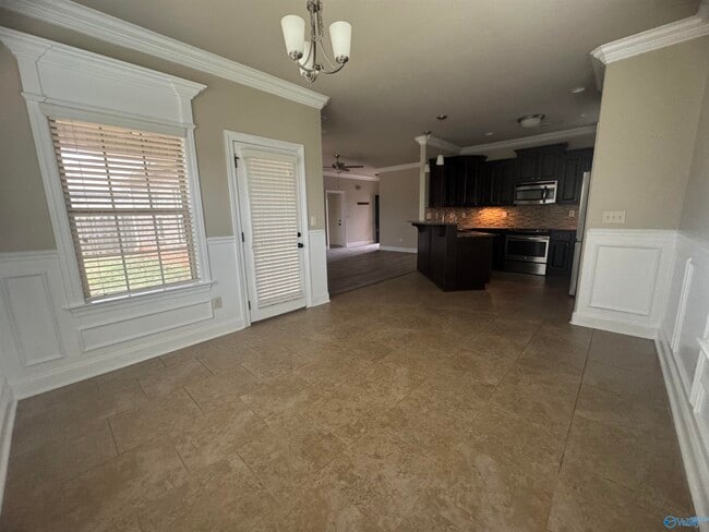 Building Photo - 101 Somerset Park Dr