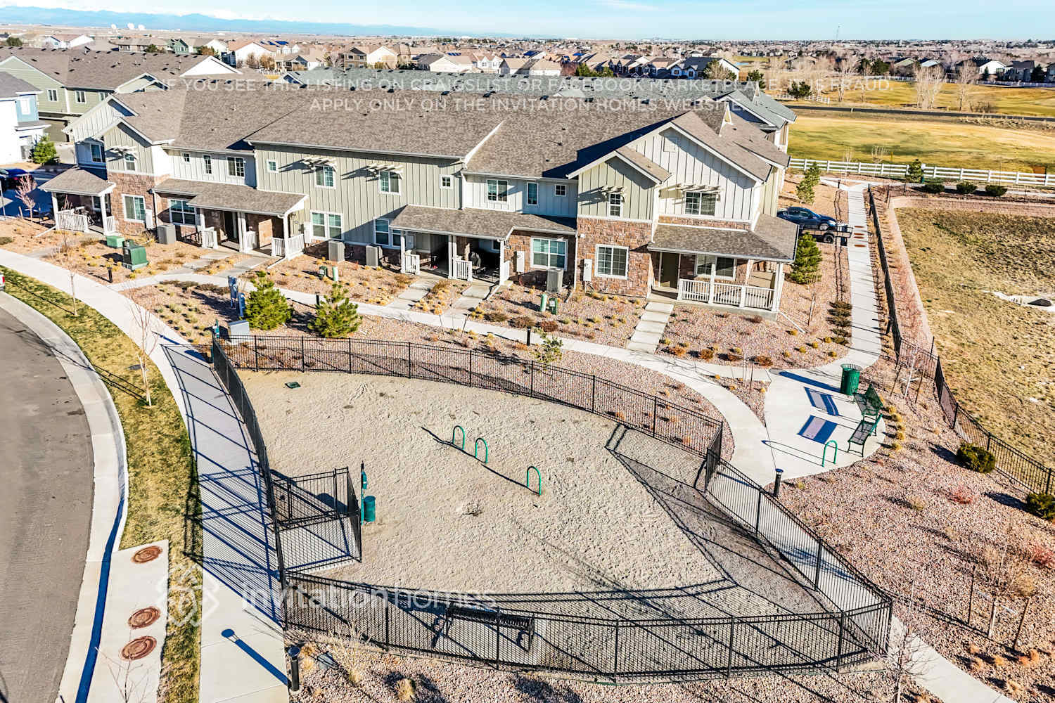 Building Photo - 24334 E Montana Ave