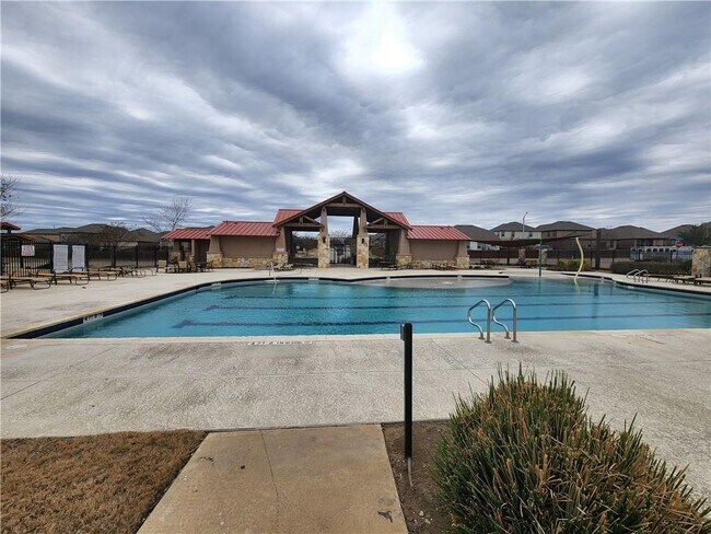 Building Photo - 222 Telluride Dr
