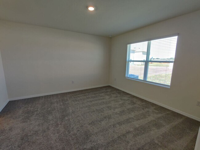 Building Photo - 33997 Jasper Stone Dr