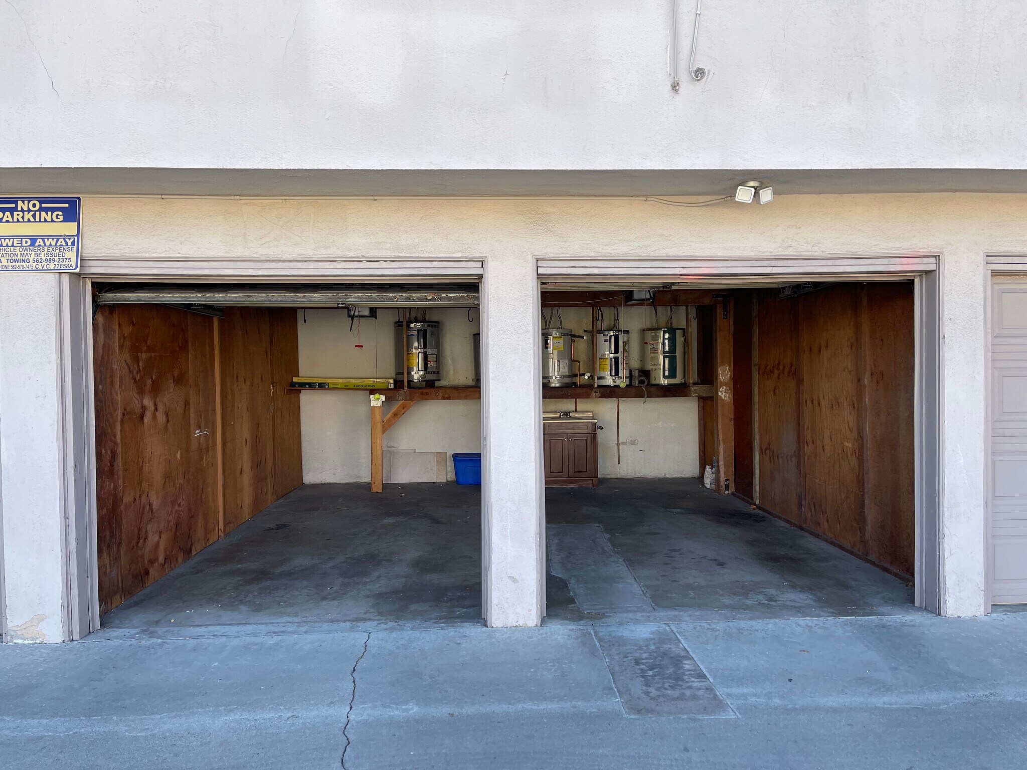 Two car garage - 3045 E Theresa St