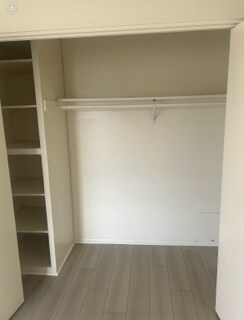 Building Photo - 522 E Ave Q-5