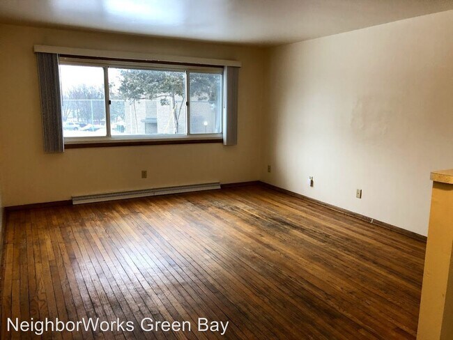 Building Photo - 1438 Admiral Ct