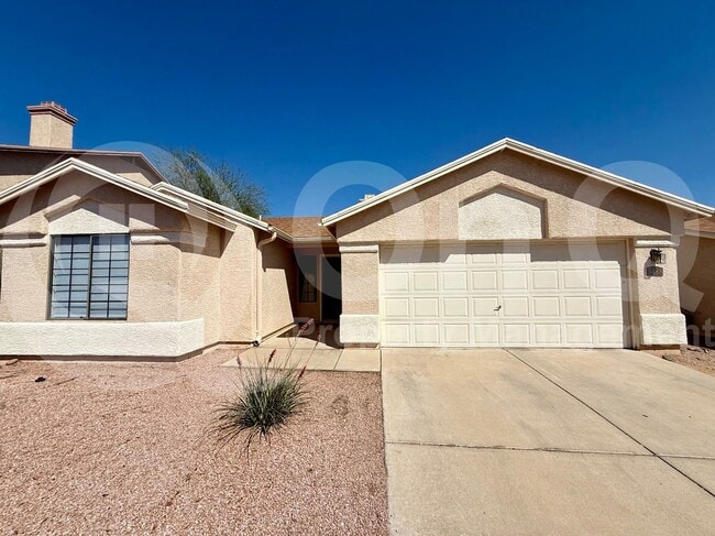 Building Photo - 8488 N Winchester Creek Dr