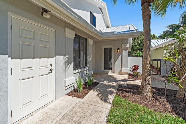 Building Photo - 139 Sand Pine Dr
