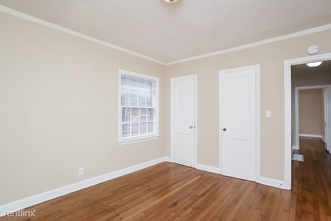 Building Photo - 3 br, 2 bath House - 1747 CASCADE Terrace