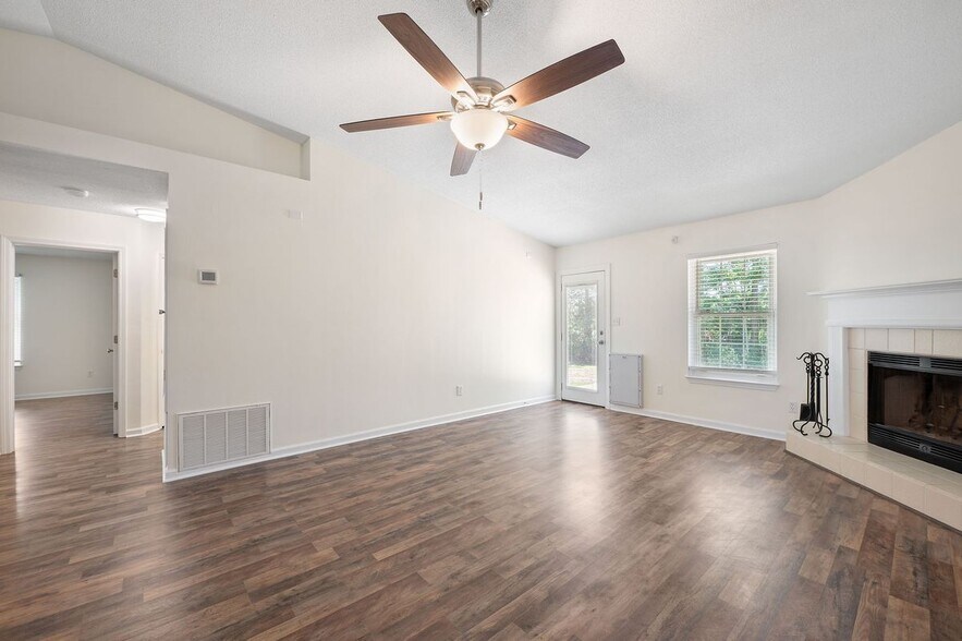 Building Photo - 6951 Cotton Boll Ln