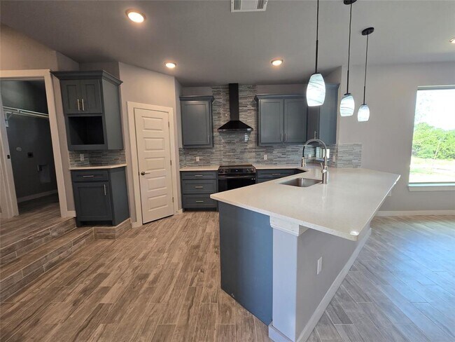 Building Photo - 3806 Boone Dr