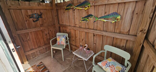 Building Photo - 15030 SW 155th Ter