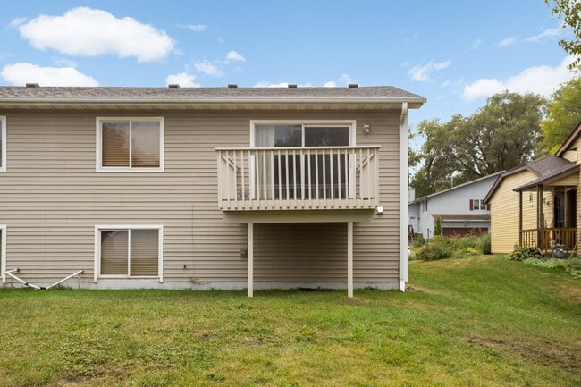 Building Photo - 2403 Brenner Ct