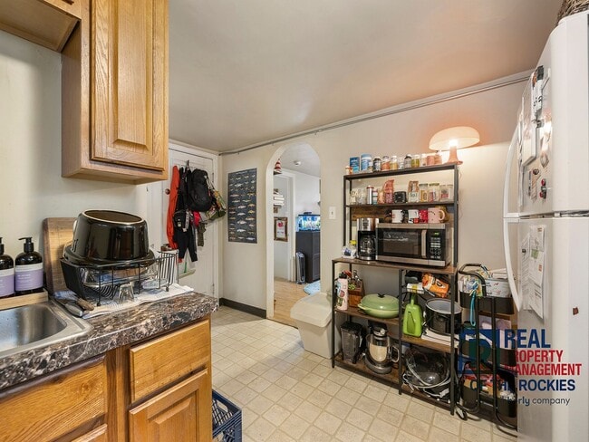 Building Photo - Lower Level Unit In The Heart Of Fort Collins