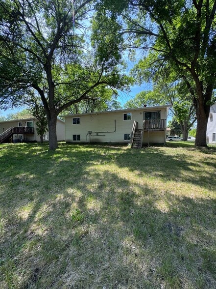 Building Photo - 3307 2nd St N
