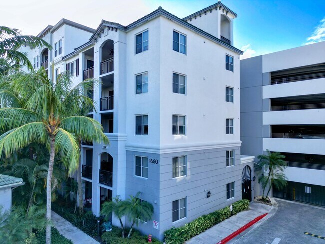 Building Photo - 1660 Renaissance Commons Blvd