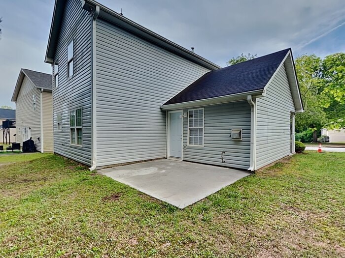 Building Photo - 9135 Jefferson Village Dr SW