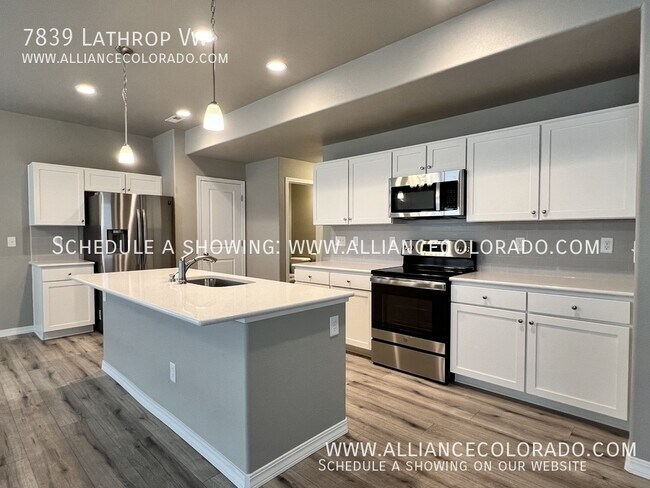 Building Photo - 7839 Lathrop Vw
