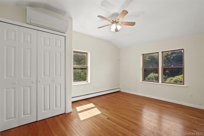 Building Photo - 2079 Baldwin Rd