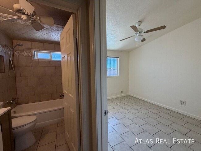 Building Photo - 1932 S Campbell Ave