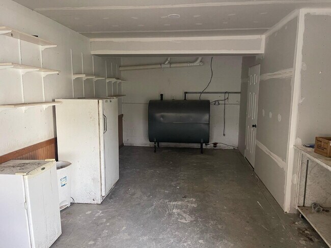 Building Photo - Charming 3-Bed Back House Retreat in Dalma...