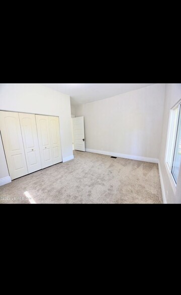 Building Photo - 1332 Olive St