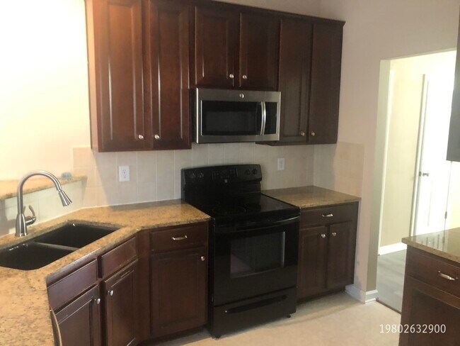 Building Photo - 10334 Stineway Ct