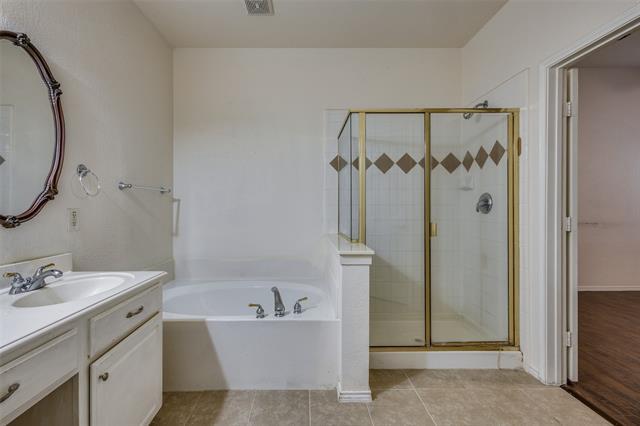 Building Photo - 3113 Longleaf Dr