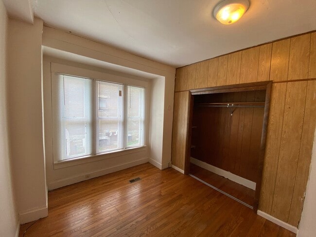 Building Photo - 155 Frambes Ave