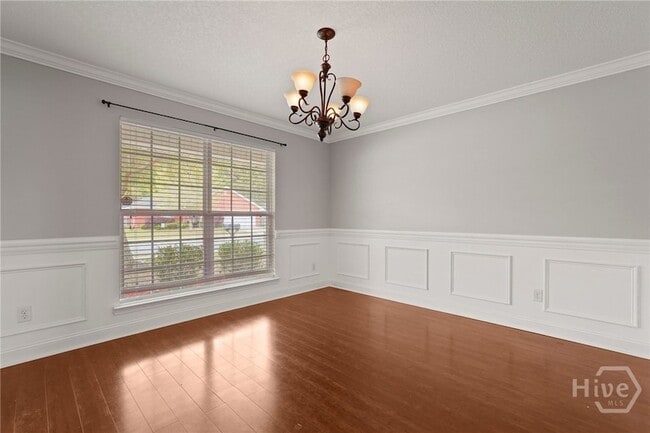 Building Photo - 220 Augusta Way