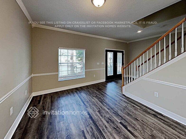 Building Photo - 16106 Bridgepark Dr