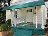 Building Photo - Grid 2 bedroom house available!