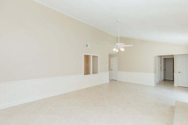 Building Photo - 4106 Kitchen Hill Ln