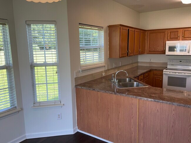 Building Photo - 12335 Shadow Ridge Ln