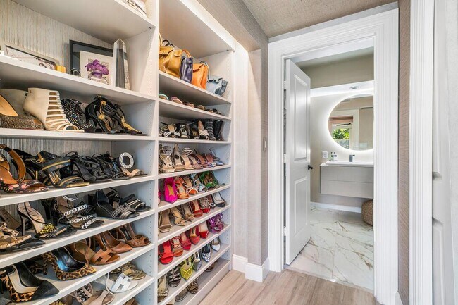 Building Photo - 2774 S Ocean Blvd