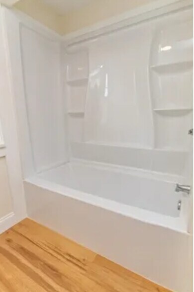 Building Photo - 202 Terrace Park