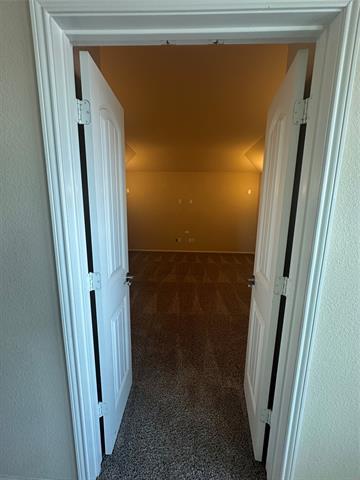 Building Photo - 11805 Kurth Dr