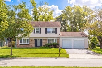 Building Photo - 1111 Plum Grove Cir