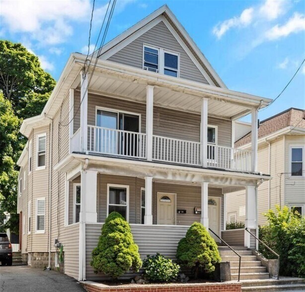 Building Photo - 38 George St