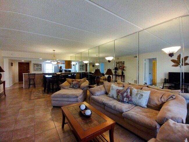 Building Photo - 2401 Gulf Blvd