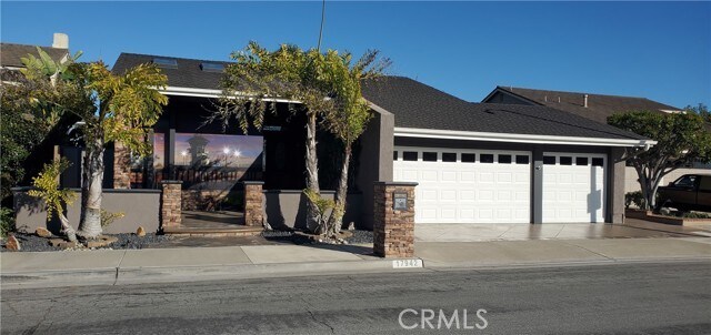 Primary Photo - 17942 Hallcroft Ln